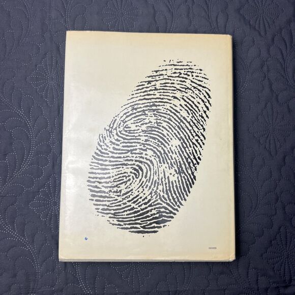 A Pictorial History Of Crime By Julian Symons 1840 To The Present Book 1966 FE - Picture 2 of 7